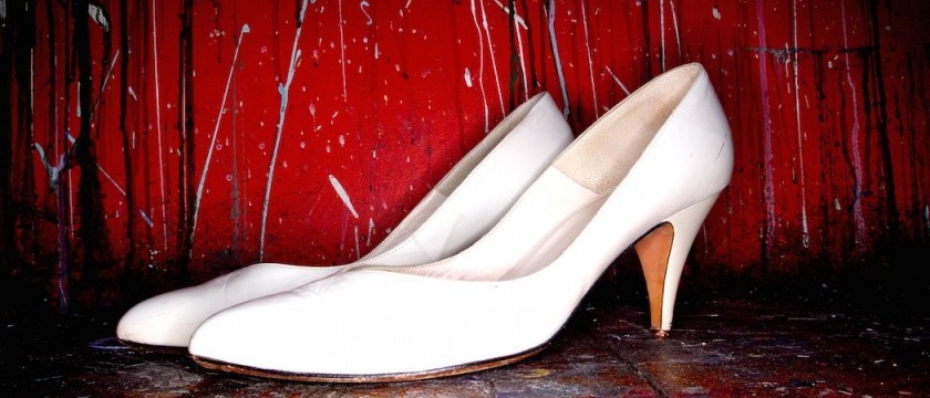 相濡以沫，不如相忘於江湖